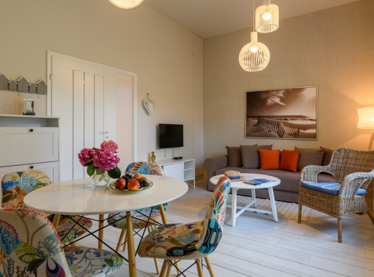 Apartament SKANDYNAWSKI w Willi Bajka Jurata ?v=1.0